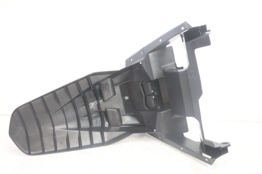 photo de SPRITZSCHUTZ JM MOTORS R-MAX TECH 50 (2024 - 2026) - Oberflächenzustand und Material