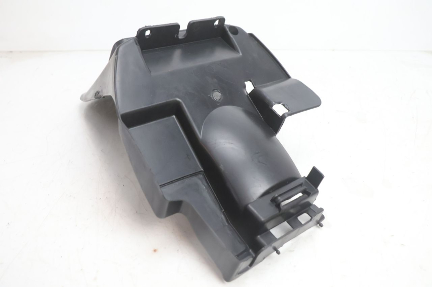 photo de SPRITZSCHUTZ TNT MOTOR ROMA 12' 2T 50 (2007 - 2018) - Details der Befestigungspunkte