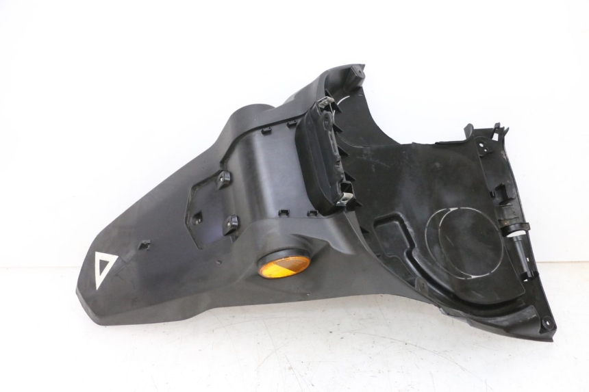 photo de HINTERER KOTFLüGEL JM MOTORS SANTANA 50 (2014 - 2023) - Zoom auf Gebrauchszustand