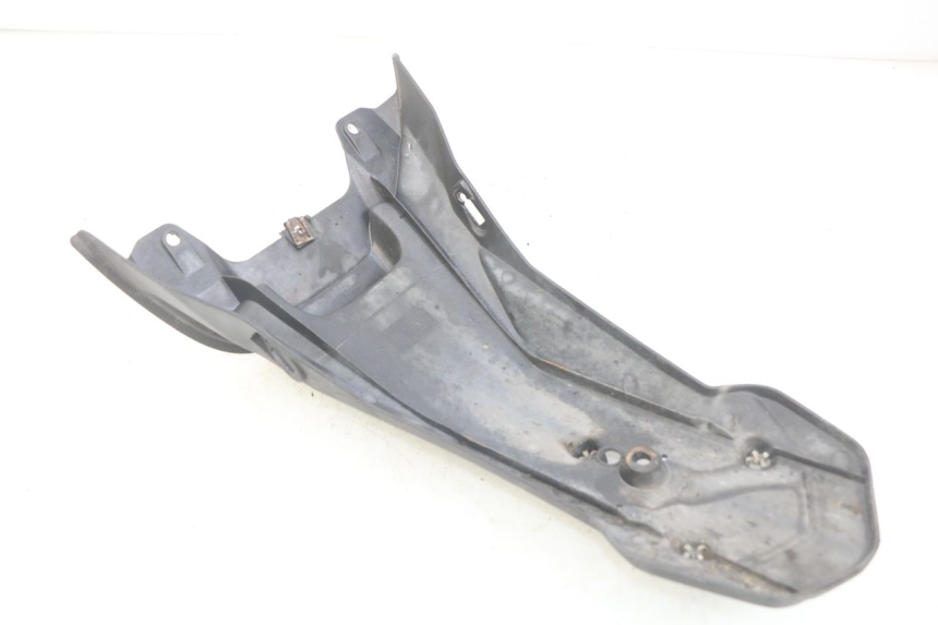 photo de HINTERER KOTFLüGEL APRILIA SR 2T 50 (2012 - 2017) - Detailansicht des Bauteils