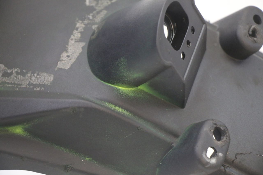 photo de SPRITZSCHUTZ APRILIA SR 2T 50 (2018 - 2022) - Oberflächenzustand und Material