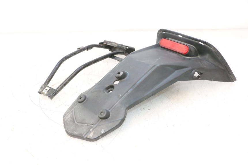 photo de HINTERER KOTFLüGEL APRILIA SR 2T 50 (2012 - 2017) - Oberflächenzustand und Material