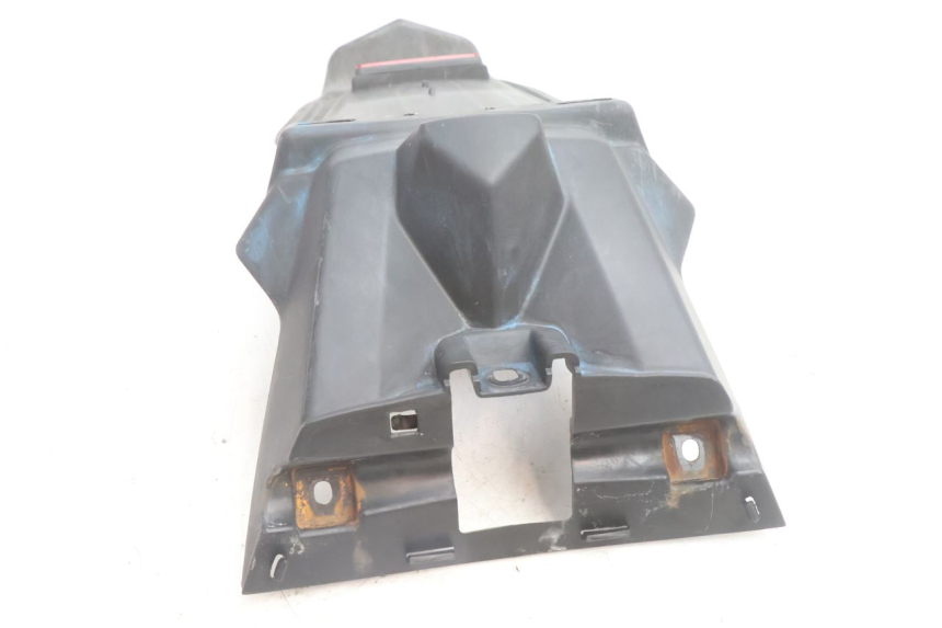 photo de SPRITZSCHUTZ KYMCO SUPER 8 2T 50 (2007 - 2013) - Oberflächenzustand und Material