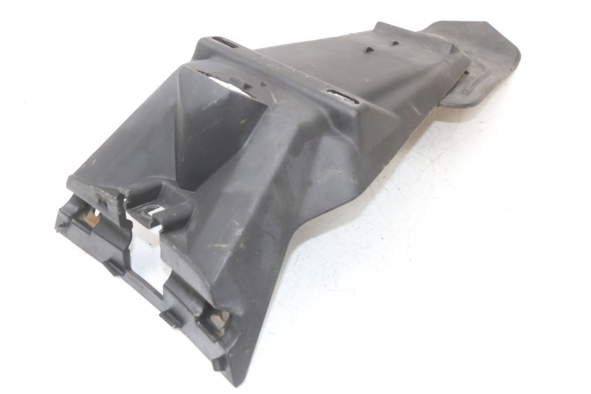 photo de SPRITZSCHUTZ KYMCO SUPER 8 4T 50 (2021 - 2024) - Technische Nahaufnahme