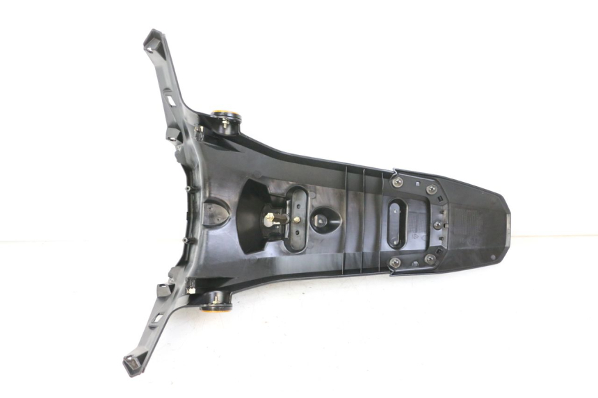 photo de SPRITZSCHUTZ PEUGEOT TWEET 4T 50 (2023 - 2025) - Detailansicht des Bauteils