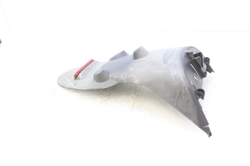 photo de SPRITZSCHUTZ PEUGEOT VIVACITY 50 (1998 - 2003) - Zoom auf Gebrauchszustand