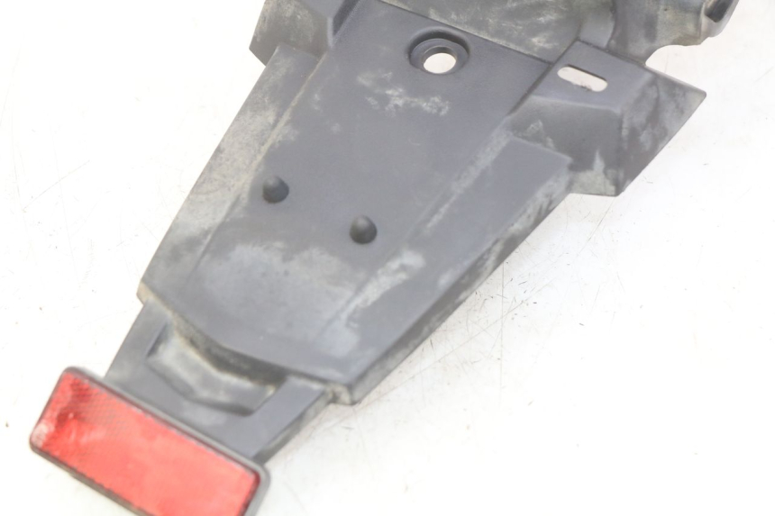 photo de HINTERER KOTFLüGEL SYM WOLF SB 125 (2011 - 2018) - Detailansicht des Bauteils