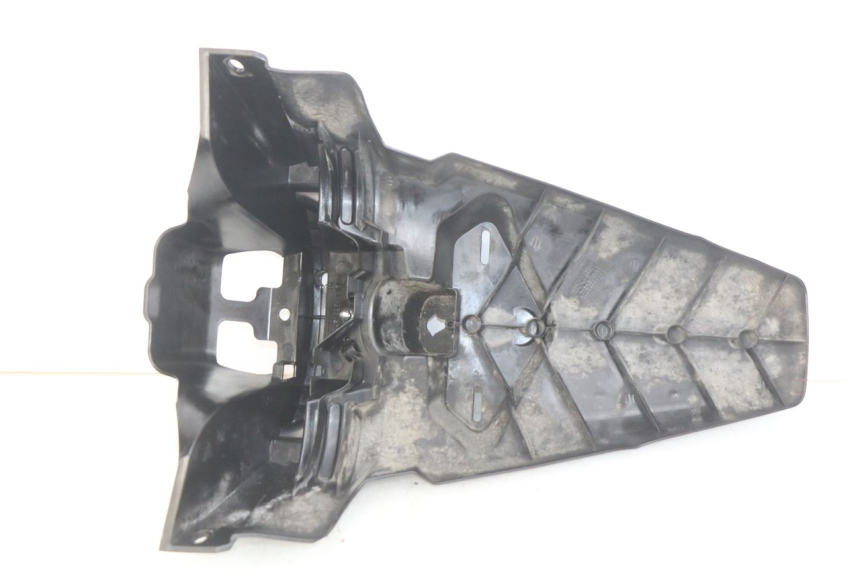 photo de HINTERER KOTFLüGEL YAMAHA XMAX X-MAX 125 (2006 - 2009) - Alternative Perspektive