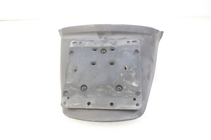 photo de HINTERER KOTFLüGEL PIAGGIO X8 125 (2004 - 2007) - Hauptansicht