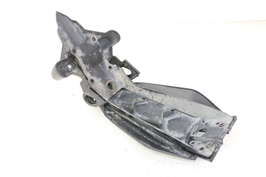 photo de SPRITZSCHUTZ YAMAHA XJ6 ABS 600 (2008 - 2016) - Detailansicht des Bauteils