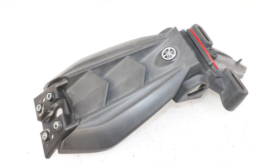 photo de SPRITZSCHUTZ YAMAHA XJ6 ABS 600 (2008 - 2016) - Technische Nahaufnahme