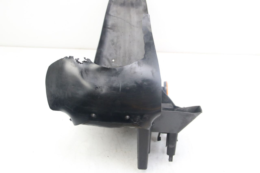 photo de HINTERER KOTFLüGEL PEUGEOT ZENITH 50 (1994 - 1999) - Kennzeichnungen und Originalreferenzen