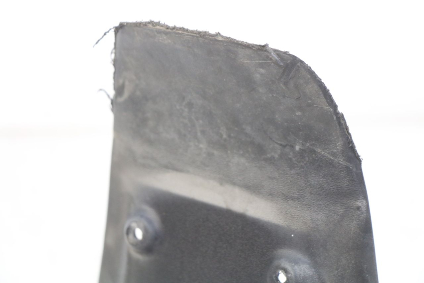 photo de HINTERER KOTFLüGEL PIAGGIO ZIP 2T 50 (2009 - 2019) - Detailansicht des Bauteils