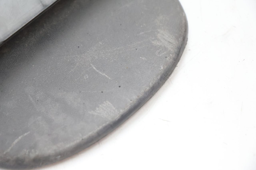photo de SPRITZSCHUTZ PIAGGIO ZIP 4T 50 (2006 - 2017) - Details der Befestigungspunkte