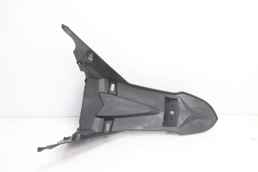 photo de SPRITZSCHUTZ VASTRO STREET S 50 (2016 - 2021) - Oberflächenzustand und Material