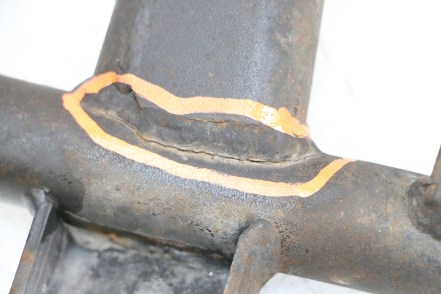 photo de HAUPTSTÄNDER ADIVA AD3 300 (2014 - 2020) - Oberflächenzustand und Material