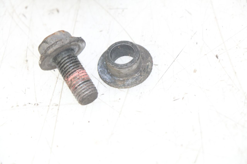 photo de MITTLERER STäNDER HONDA FES PANTHEON 2T 125 (1998 - 2002) - Charakteristische Merkmale