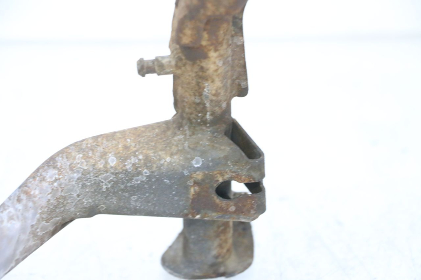 photo de HAUPTSTÄNDER SYM GTS EVO 125 (2009 - 2013) - Details der Befestigungspunkte