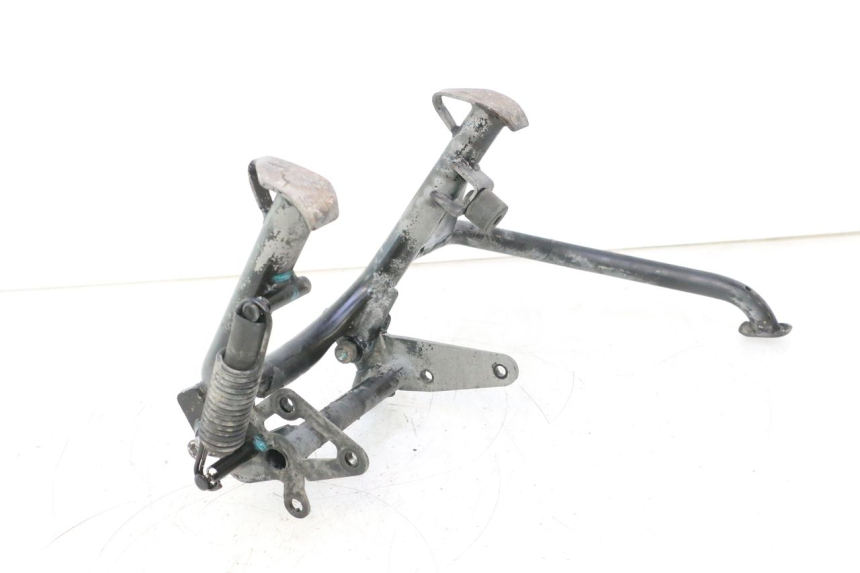 photo de HAUPTSTÄNDER PIAGGIO MP3 500 (2016 - 2018) - Details der Befestigungspunkte