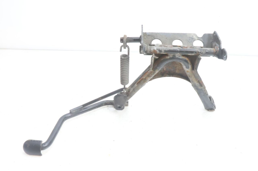 photo de MITTLERER STäNDER PEUGEOT SATELIS 125 (2006 - 2009) - Kennzeichnungen und Originalreferenzen