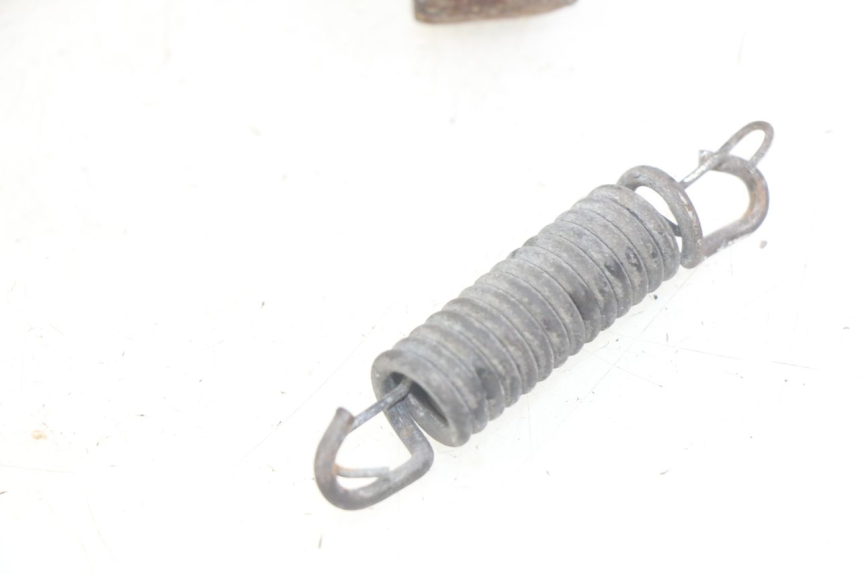 photo de MITTLERER STäNDER SYM SYMPHONY 125 (2009 - 2015) - Details der Befestigungspunkte