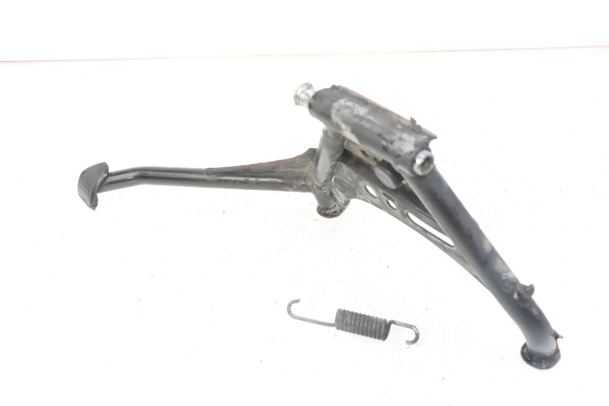 photo de HAUPTSTÄNDER SUZUKI UH BURGMAN 125 (2002 - 2006) - Details der Befestigungspunkte