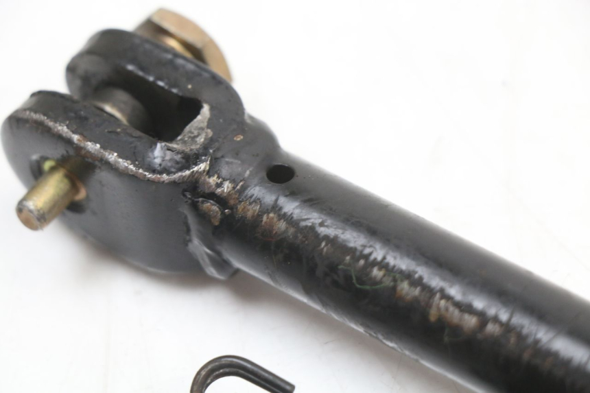 photo de SEITENSTäNDER KYMCO AGILITY FR 2T 50 (2012 - 2017) - Details der Befestigungspunkte