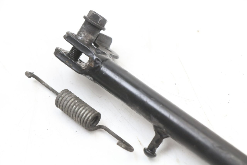 photo de SEITENSTäNDER SUZUKI BURGMAN 125 (2007 - 2014) - Technische Nahaufnahme