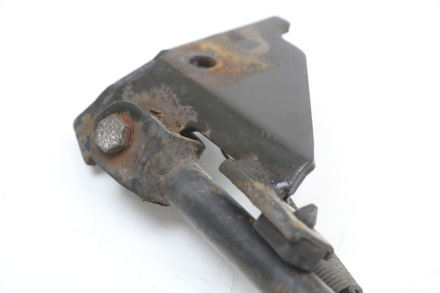 photo de SEITENSTäNDER PIAGGIO VESPA S 2T 50 (2007 - 2014) - Details der Befestigungspunkte