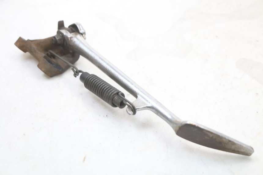 photo de SEITENSTÄNDER YAMAHA XVS DRAG STAR DRAGSTAR 650 (1997 - 2007) - Detailansicht des Bauteils