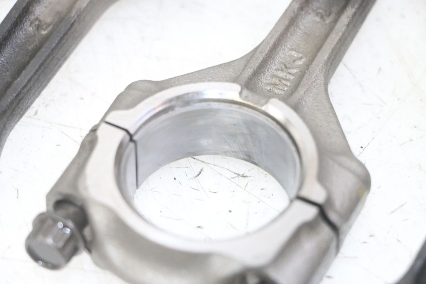 photo de PLEUEL HONDA CB R 1000 (2018 - 2023) - Details der Befestigungspunkte