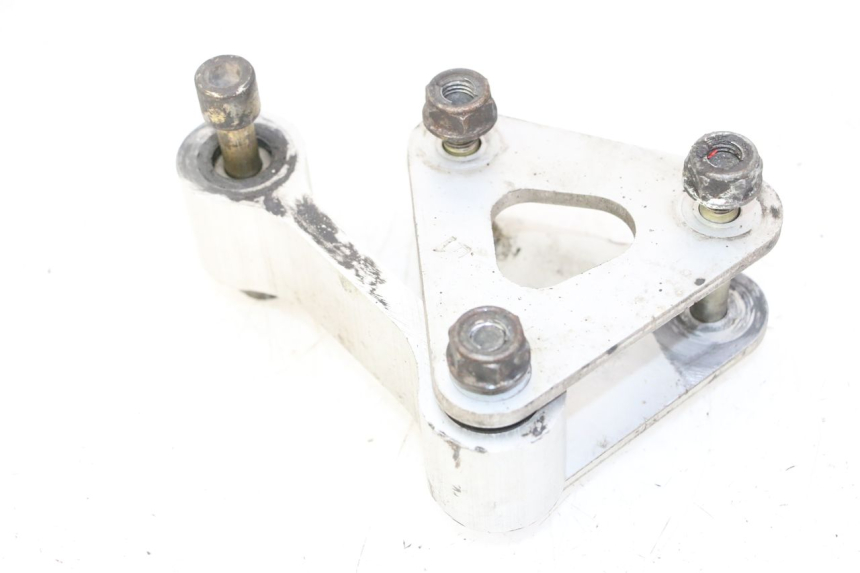 photo de UMLENKHEBEL HONDA CBR RR FIREBLADE 900 (1992 - 1994) - Detailansicht des Bauteils