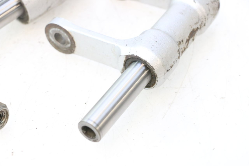 photo de UMLENKHEBEL HONDA CRF CR-F 125 (2020 - 2021) - Details der Befestigungspunkte