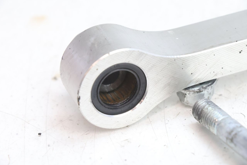 photo de UMLENKHEBEL YAMAHA FZ8 800 (2010 - 2016) - Geprüftes Gebrauchtteil