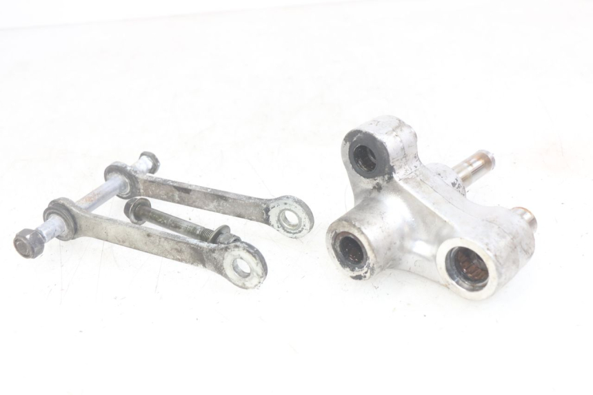 photo de STOßDäMPFERSTREBE YAMAHA FZS FAZER 600 (1998 - 2001) - Technische Nahaufnahme