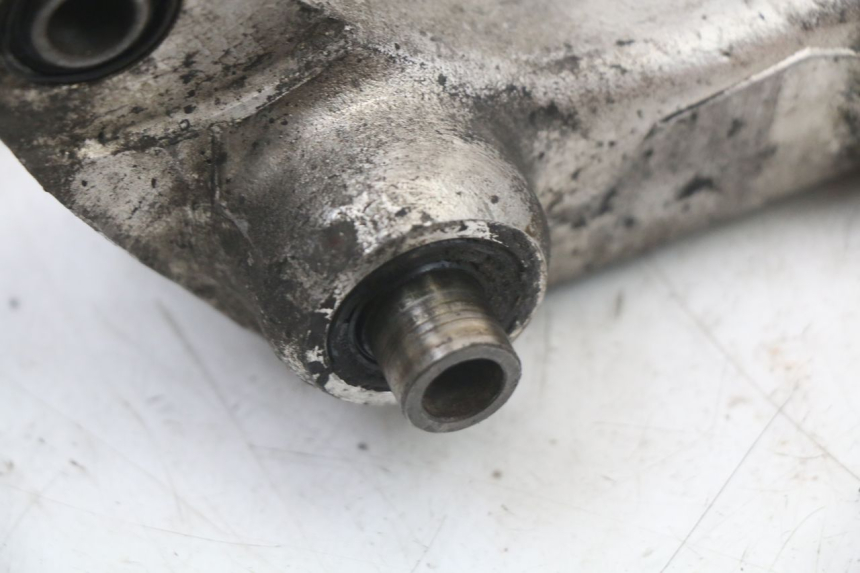 photo de UMLENKHEBEL HONDA CBR F 1000 (1993 - 1996) - Oberflächenzustand und Material