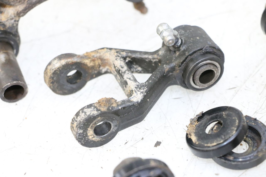 photo de UMLENKHEBEL KYMCO STRYKER OFF ROAD 125 (1999 - 2005) - Kennzeichnungen und Originalreferenzen