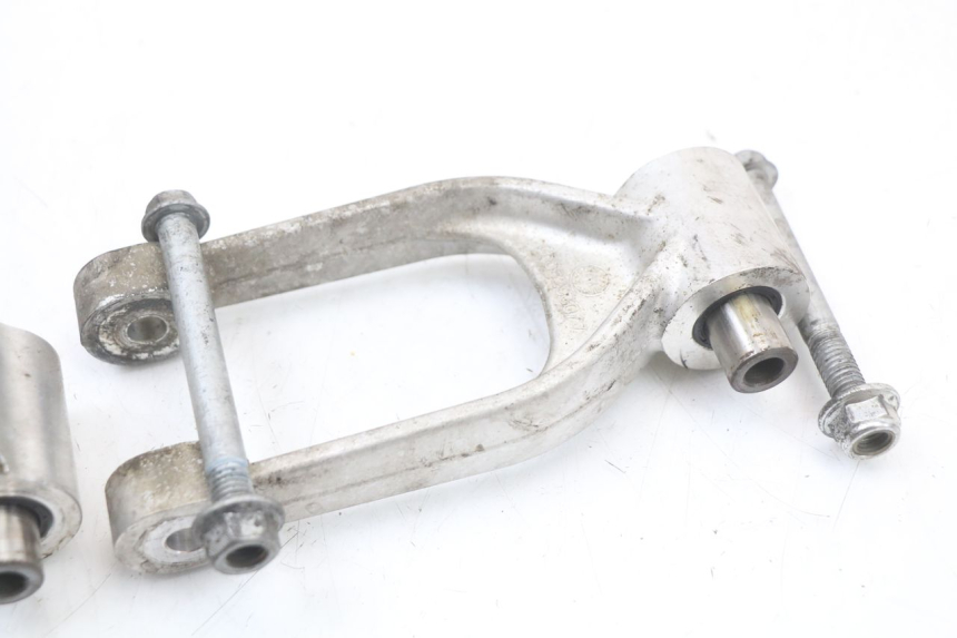 photo de UMLENKHEBEL MOTO GUZZI NORGE 8V GT 1200 (2011 - 2016) - Weitere Ansicht des Artikels