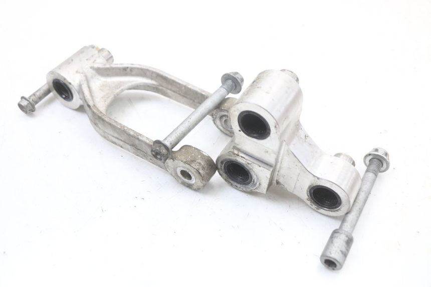 photo de UMLENKHEBEL MOTO GUZZI NORGE 8V GT 1200 (2011 - 2016) - Zoom auf Gebrauchszustand