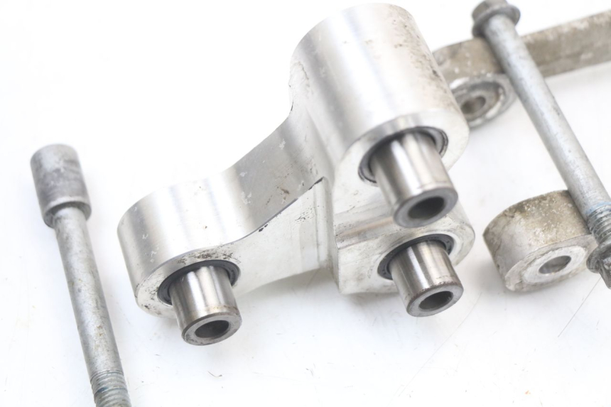 photo de UMLENKHEBEL MOTO GUZZI NORGE 8V GT 1200 (2011 - 2016) - Details der Befestigungspunkte