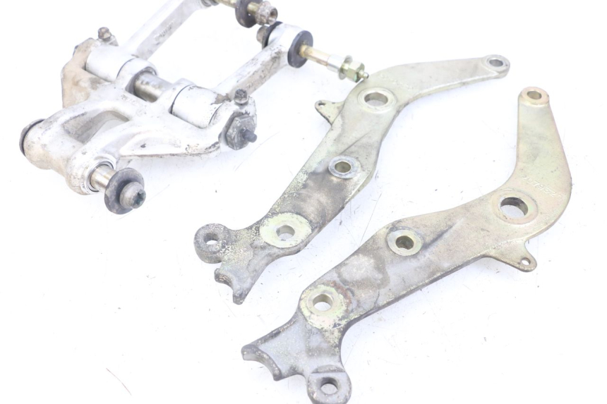 photo de STOßDäMPFERSTREBE TRIUMPH SPEED TRIPLE T301 900 (1994 - 1996) - Detaillierte Sichtprüfung