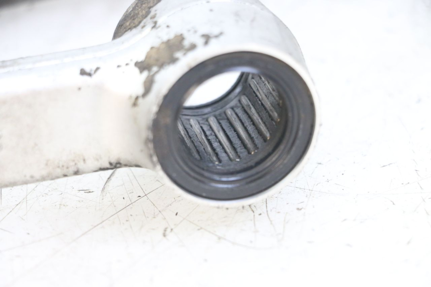 photo de STOßDäMPFERSTREBE TRIUMPH SPEED TRIPLE T301 900 (1994 - 1996) - Technische Nahaufnahme