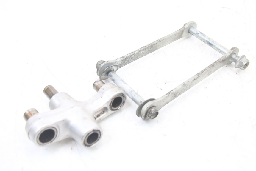 photo de UMLENKHEBEL SUZUKI GSF S BANDIT 600 (2000 - 2004) - Geprüftes Gebrauchtteil