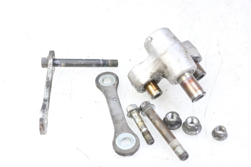 photo de UMLENKHEBEL SUZUKI SV S 650 (1999 - 2002) - Detailansicht des Bauteils