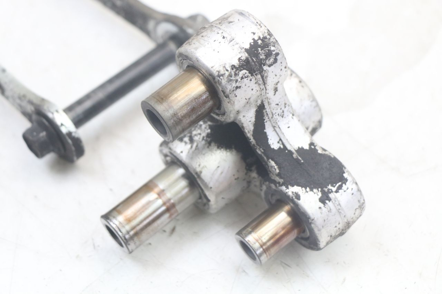 photo de STOßDäMPFERSTREBE SUZUKI SV N 650 (1999 - 2002) - Detailansicht des Bauteils