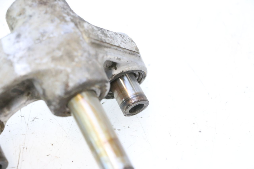 photo de UMLENKHEBEL SUZUKI SV S 650 (2003 - 2009) - Details der Befestigungspunkte
