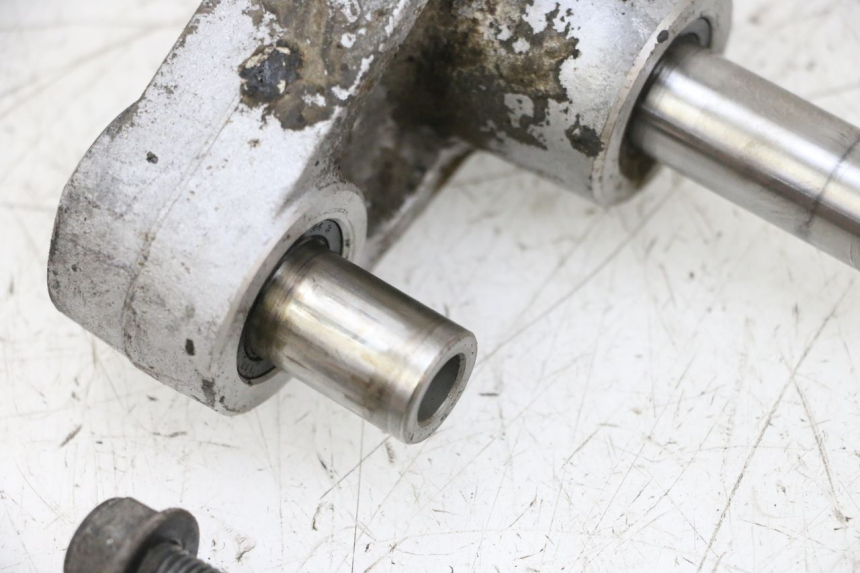 photo de UMLENKHEBEL YAMAHA TDM ABS 900 (2002 - 2014) - Oberflächenzustand und Material