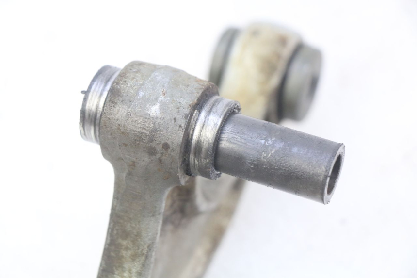 photo de STOßDäMPFERSTREBE YAMAHA TTR 125 (2000 - 2020) - Details der Befestigungspunkte