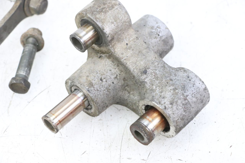 photo de STOßDäMPFERSTREBE YAMAHA FZS FAZER 600 (2001 - 2003) - Geprüftes Gebrauchtteil