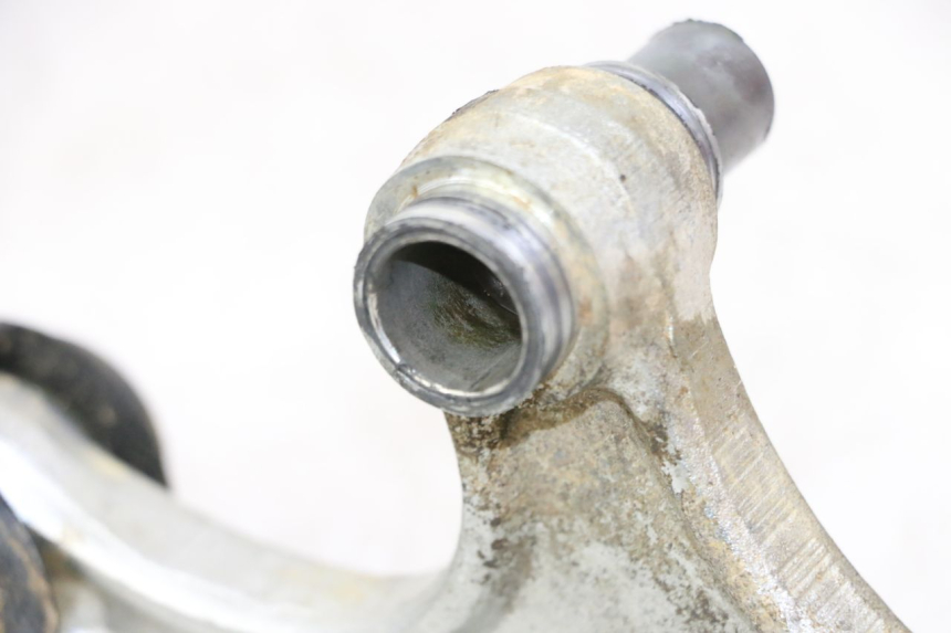 photo de STOßDäMPFERSTREBE YAMAHA TTR 125 (2000 - 2020) - Details der Befestigungspunkte